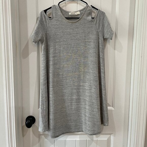 RD Style Dresses & Skirts - RD Style Womens Petite Medium Gray Short Sleeve Mini Dress Cut Out Shoulder